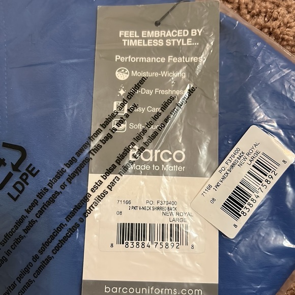 BARCO scrub top - Picture 3 of 5